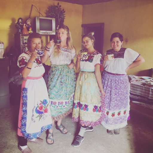 ywam-tyler-missionary-outreach-dts-girls-mexican-dress