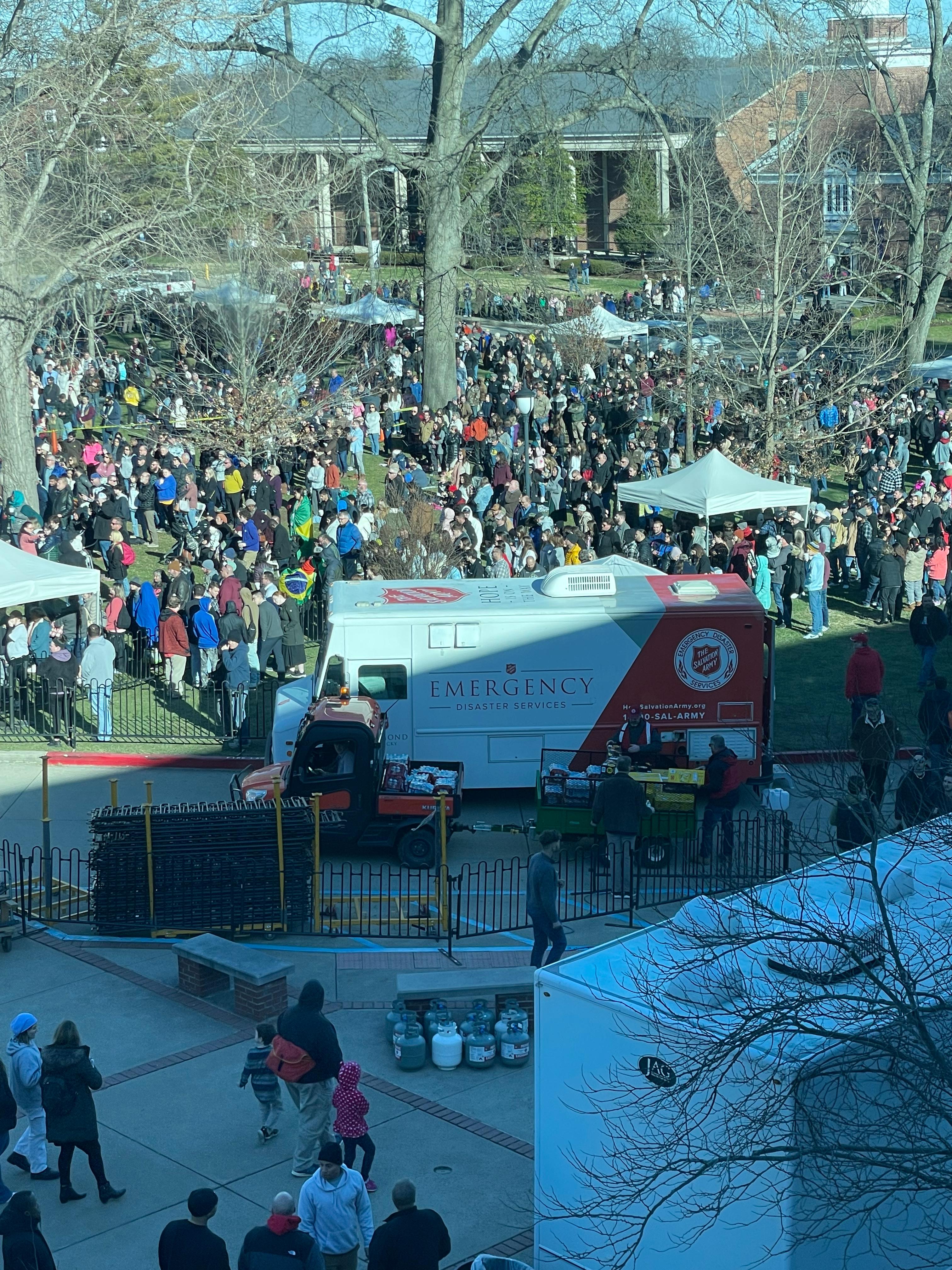 Asbury front lawn with 20k people watching a screen in front of Hughes Auditorium